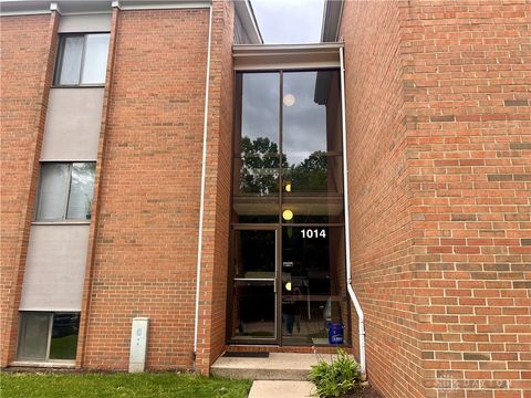 Photo of 1014 Lookout Trail #26 (B), West Carrollton, OH 45449 (MLS # 953428)
