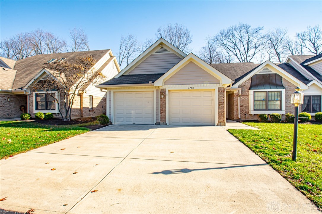 6700 Golf Green Drive, Dayton, Ohio image 1