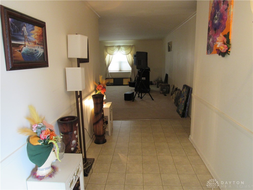 3325 Waldeck Place, Dayton, Ohio image 8