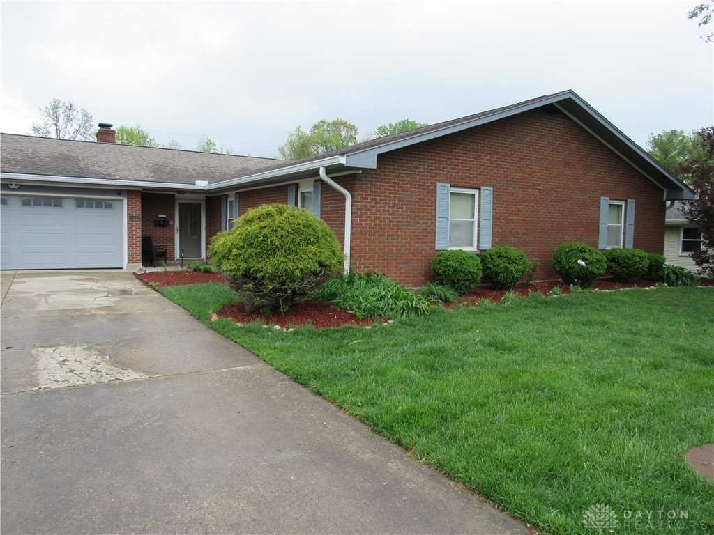 3325 Waldeck Place, Dayton, Ohio image 5