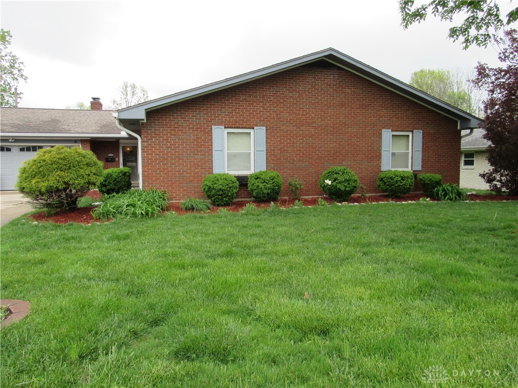 3325 Waldeck Place, Dayton, Ohio image 7