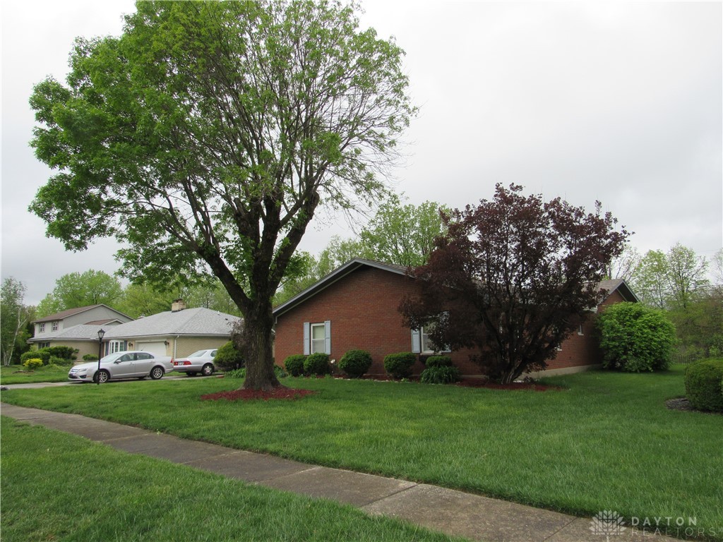 3325 Waldeck Place, Dayton, Ohio image 1