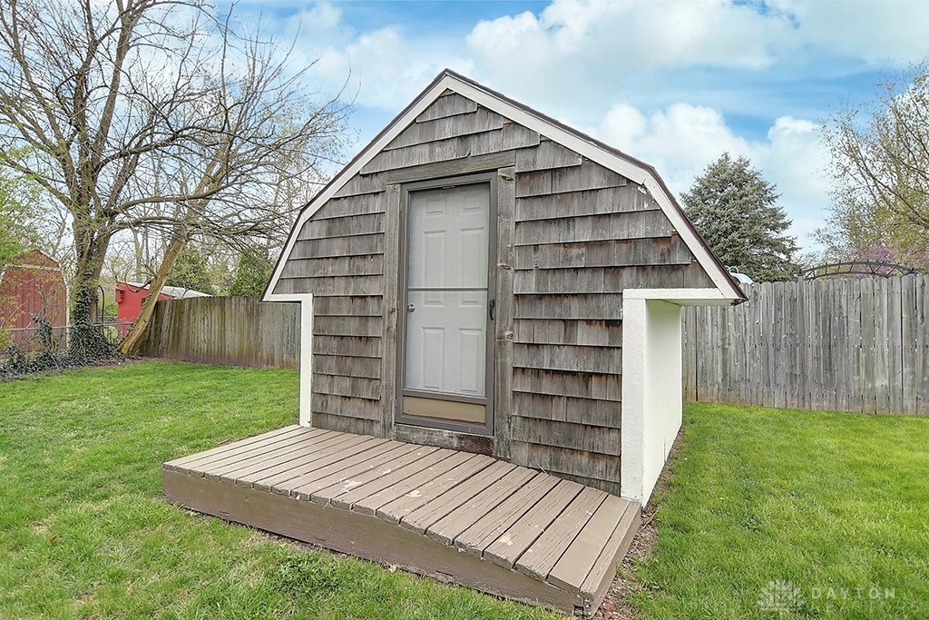 754 Louise Drive, Xenia, Ohio image 23