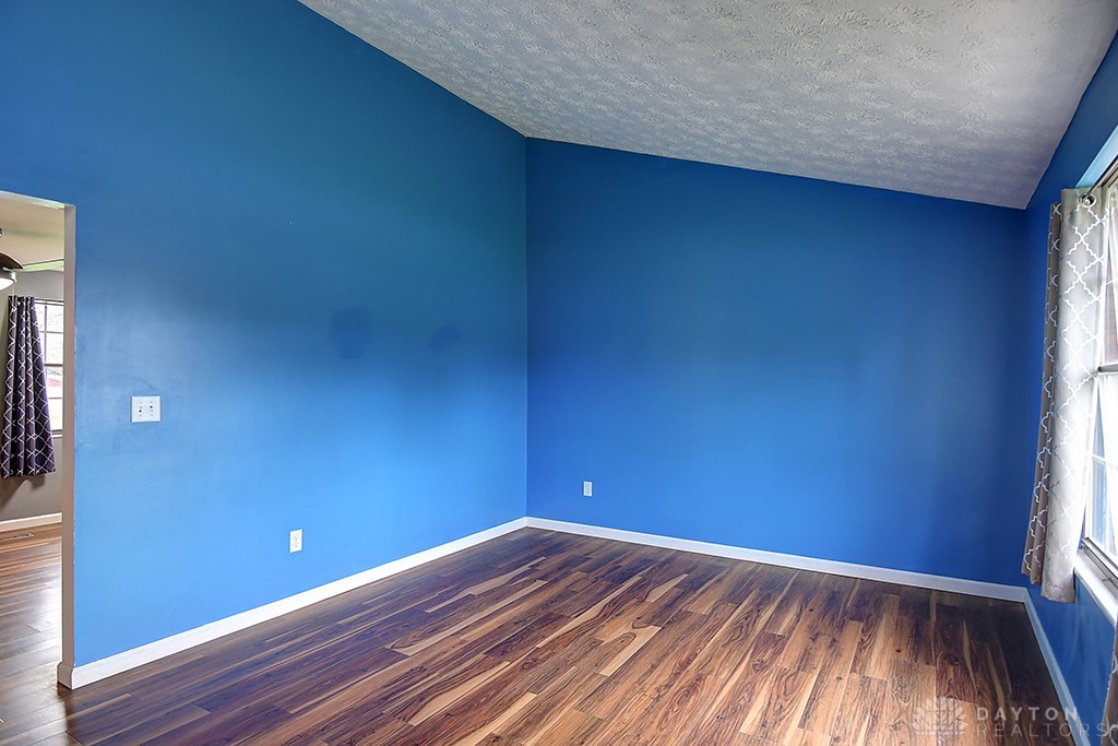 754 Louise Drive, Xenia, Ohio image 4