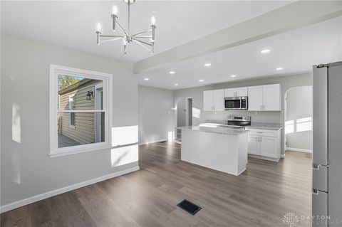 Tiny photo for 4204 Roosevelt Boulevard, Middletown, OH 45044 (MLS # 945509)