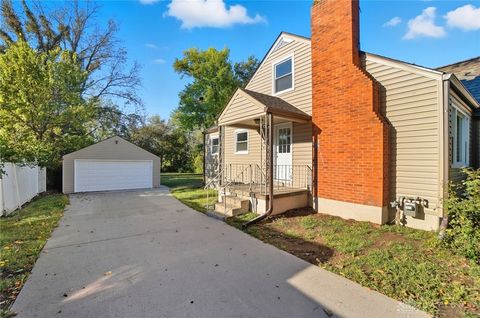 Tiny photo for 4204 Roosevelt Boulevard, Middletown, OH 45044 (MLS # 945509)