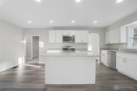 Tiny photo for 4204 Roosevelt Boulevard, Middletown, OH 45044 (MLS # 945509)
