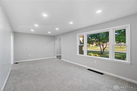 Tiny photo for 4204 Roosevelt Boulevard, Middletown, OH 45044 (MLS # 945509)