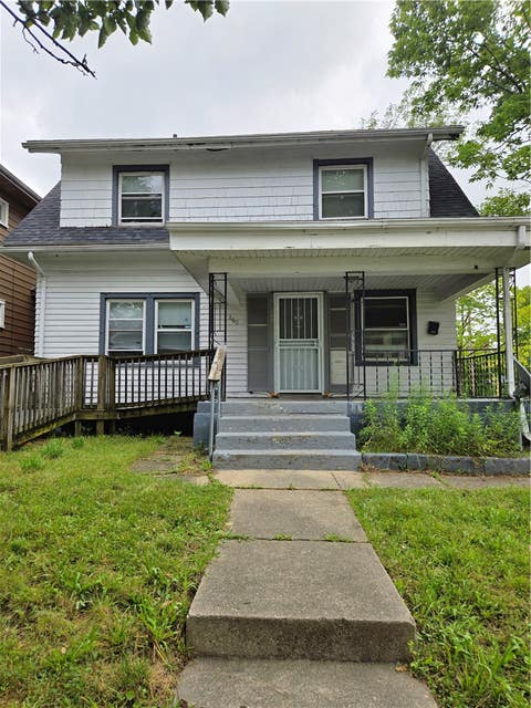 Photo for 860 N Euclid Avenue