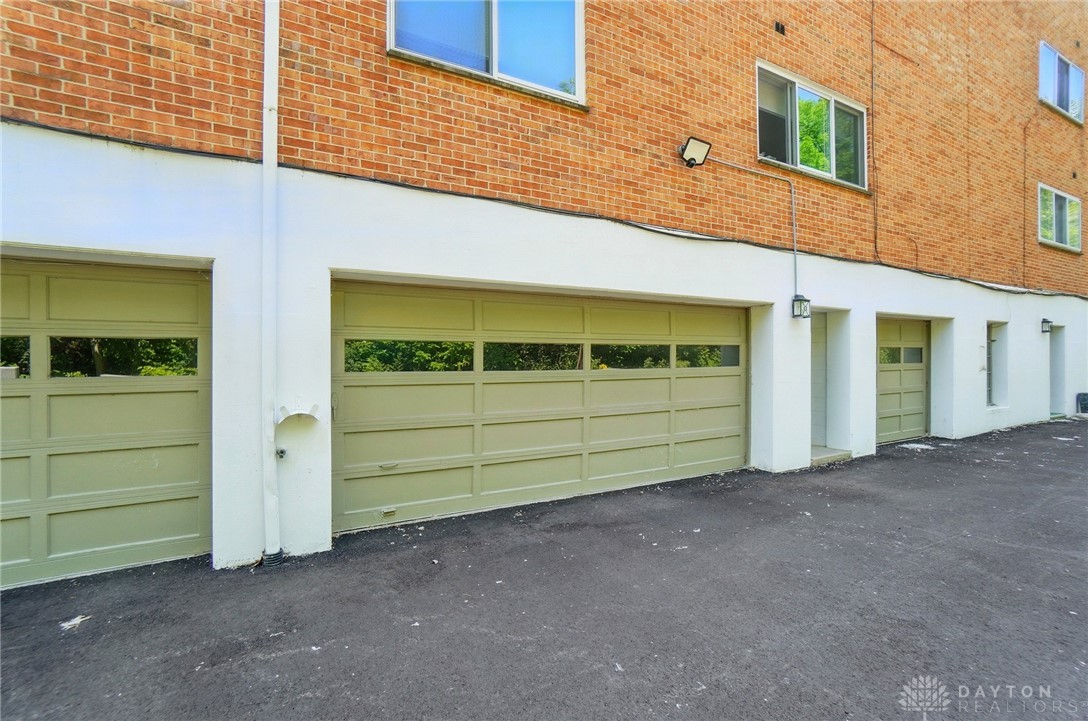 3225 Southdale Drive #10, Kettering, Ohio image 41