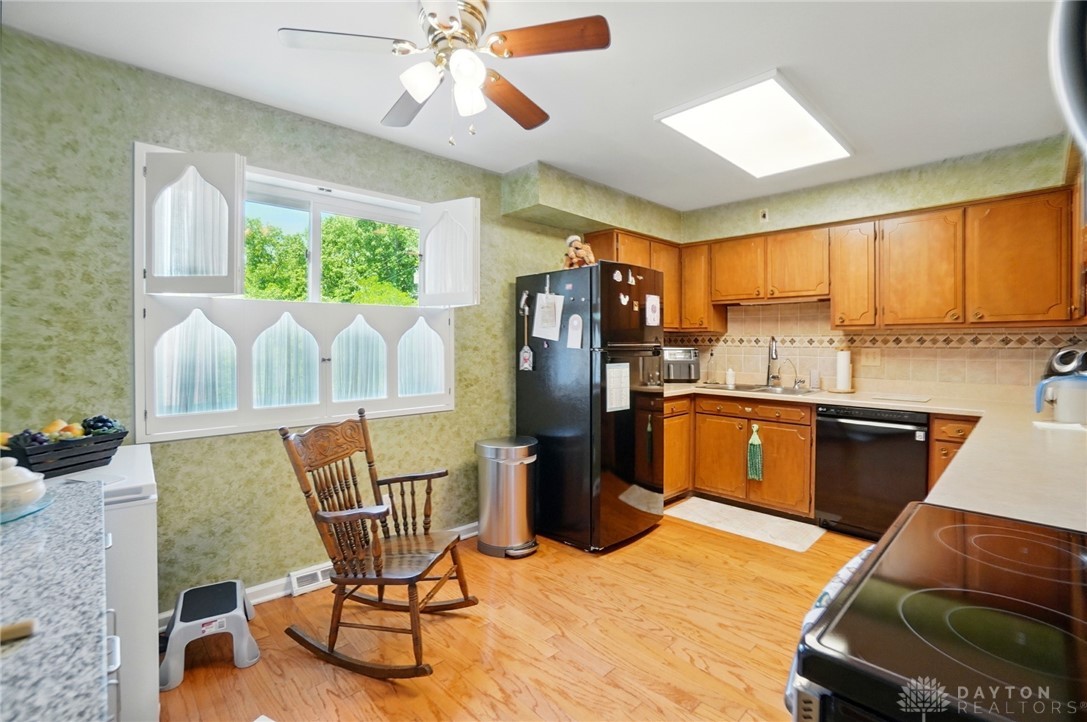 3225 Southdale Drive #10, Kettering, Ohio image 16