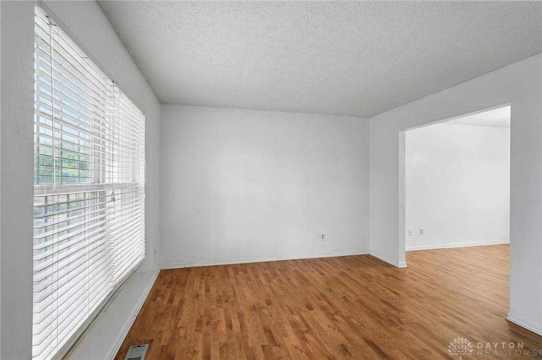 2336 Bradshire Road, Miamisburg, Ohio image 23