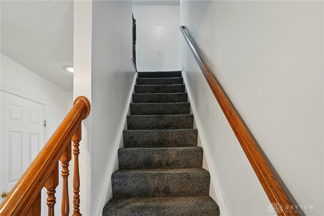2336 Bradshire Road, Miamisburg, Ohio image 25