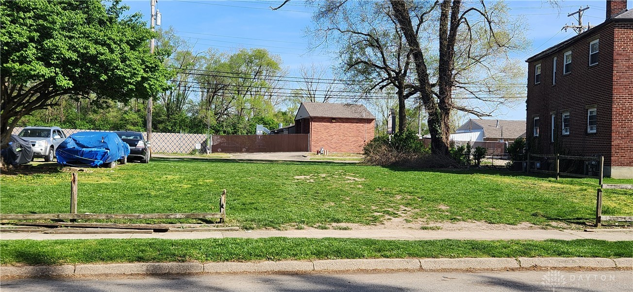 000 Morris Drive, Fairborn, Ohio image 1