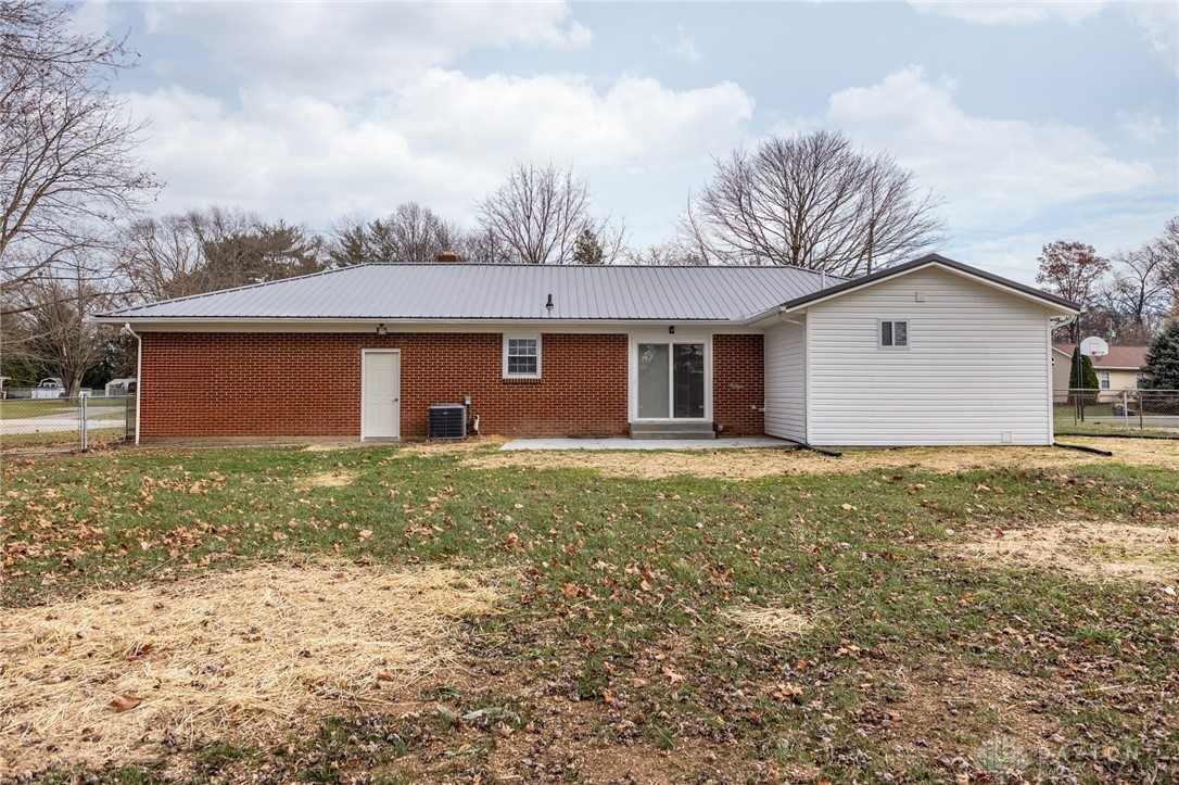 2841 Oxford Drive, Springfield, Ohio image 33