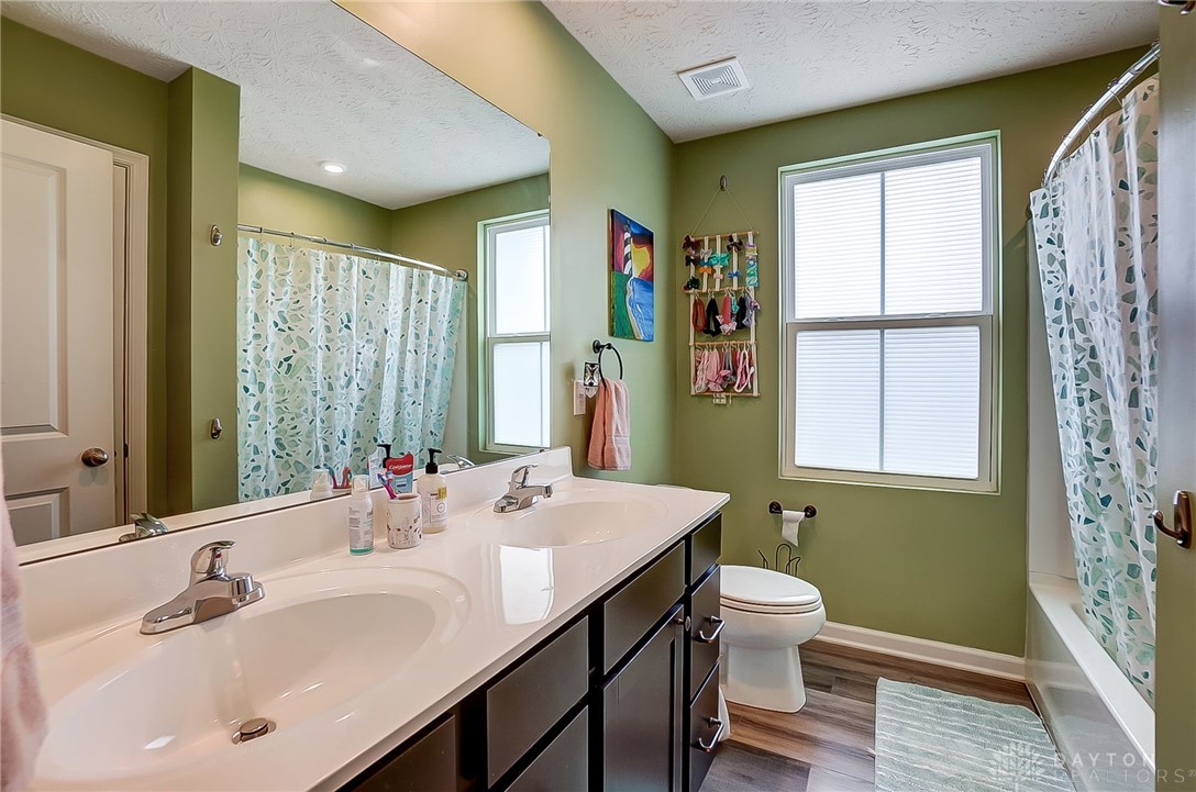 511 Skyway Drive, Springfield, Ohio image 23