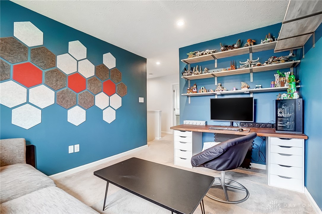 511 Skyway Drive, Springfield, Ohio image 14