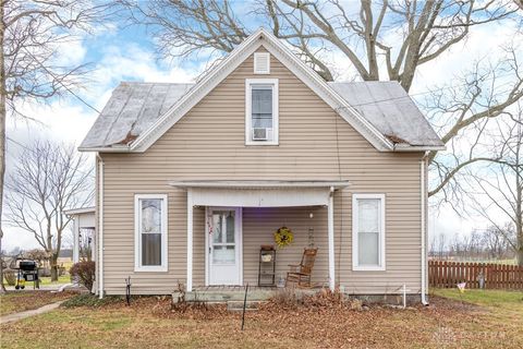 Photo of 7710 N Bollinger Road, Conover, OH 45317 (MLS # 949937)