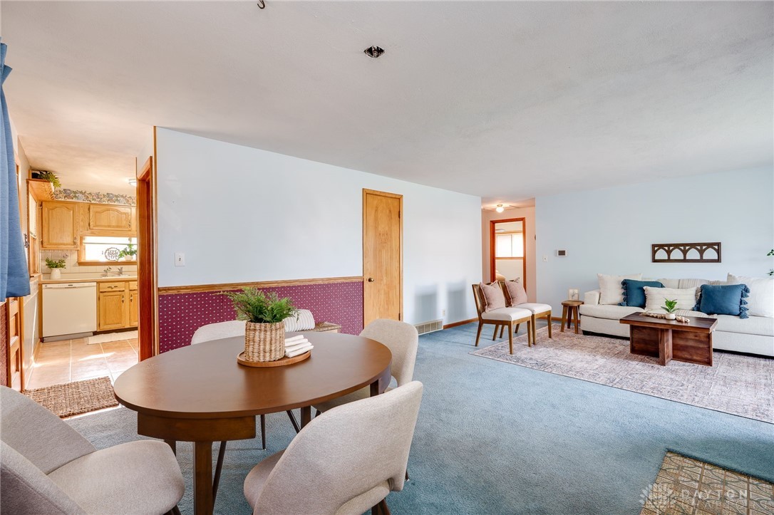 1180 Overlook Drive, Fairborn, Ohio image 11