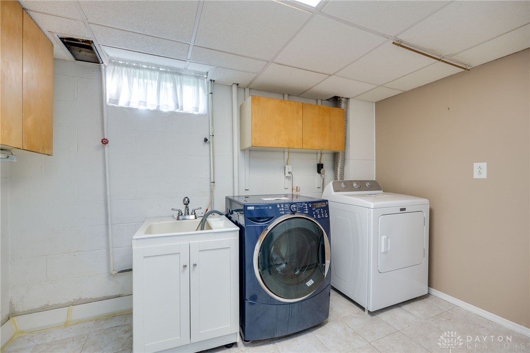 1180 Overlook Drive, Fairborn, Ohio image 33