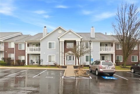 Photo of 3091 Westminster Drive #205, Beavercreek, OH 45431 (MLS # 953350)