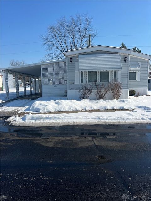 Mobile Home For Sale - 5530 E Sierra Circle<br/> Dayton, OH 45414