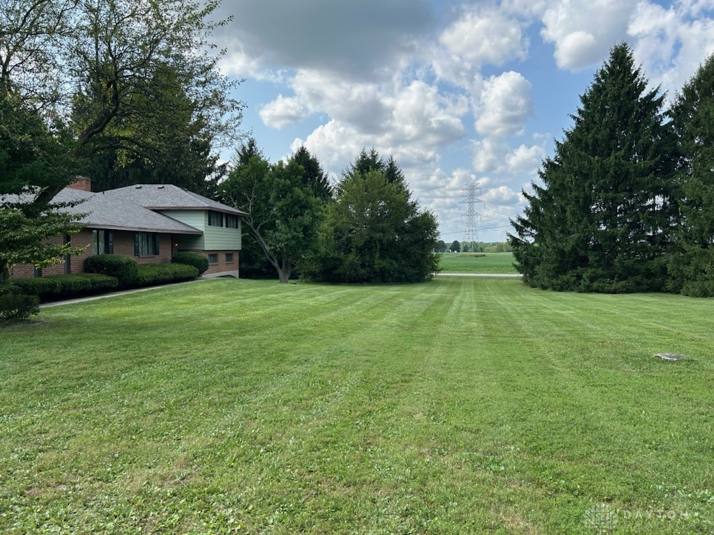 1755 Kingsway Drive, Beavercreek Township, Ohio image 11