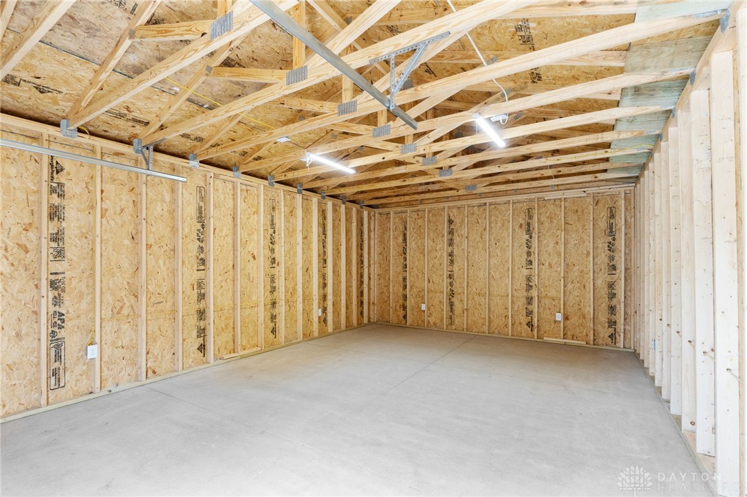 208 Omalee Drive, Xenia, Ohio image 26