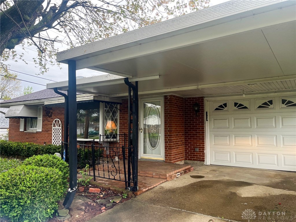 Dayton, Ohio 45420, United States, 2 Bedrooms Bedrooms, ,1 BathroomBathrooms,Residential,Pending,117745