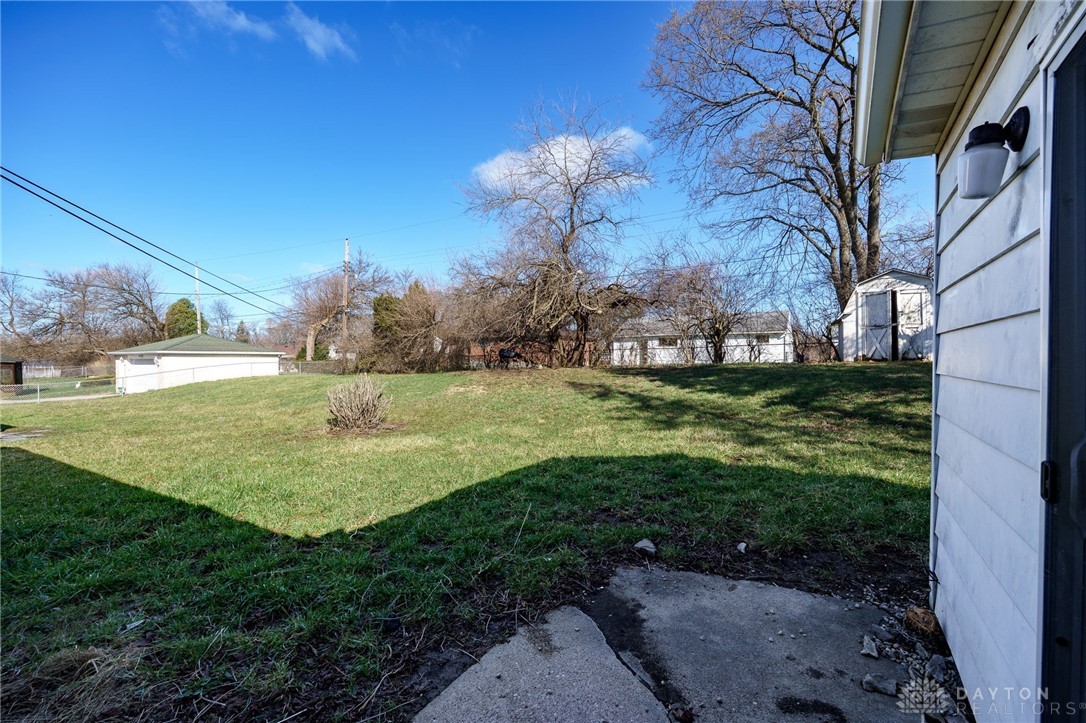 5027 Hackett Drive, Dayton, Ohio image 25