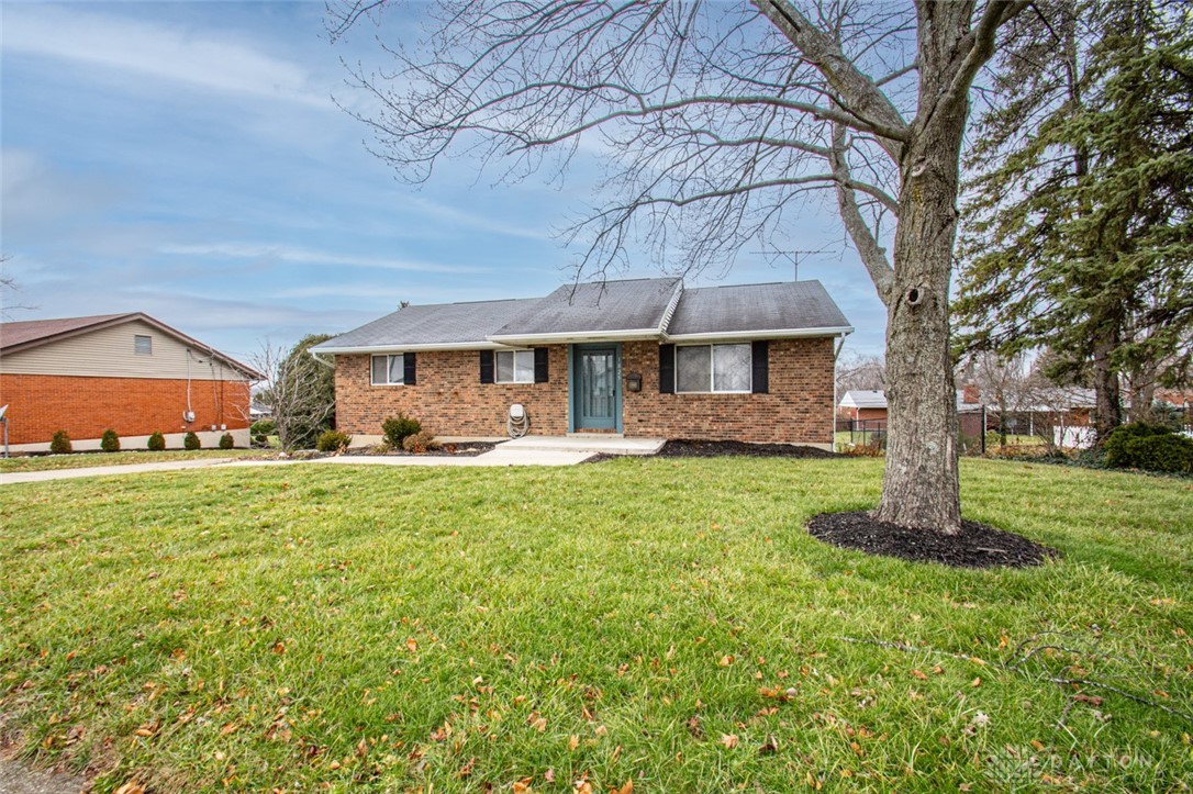 1825 E David Road, Kettering, Ohio image 1