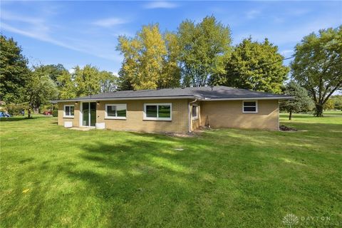 Tiny photo for 4893 Bath Road, Dayton, OH 45424 (MLS # 946393)
