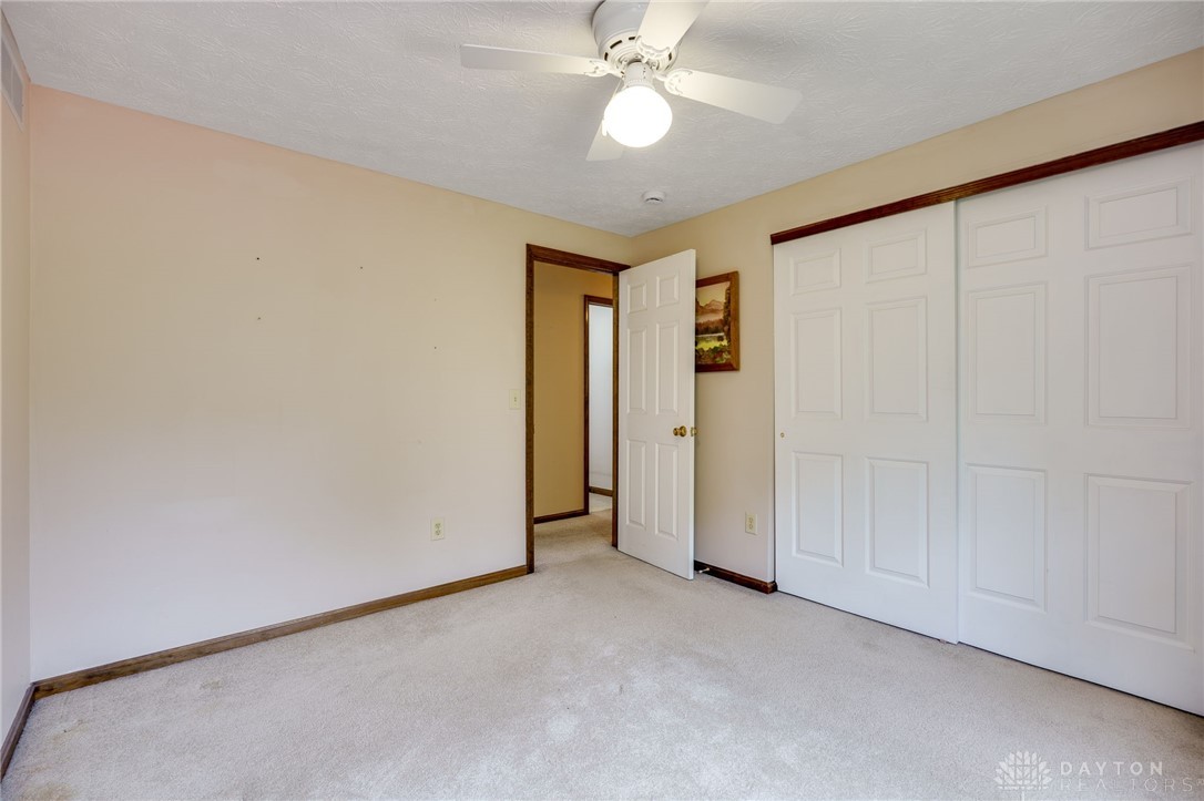 2600 Wildflower Drive, Springfield, Ohio image 41