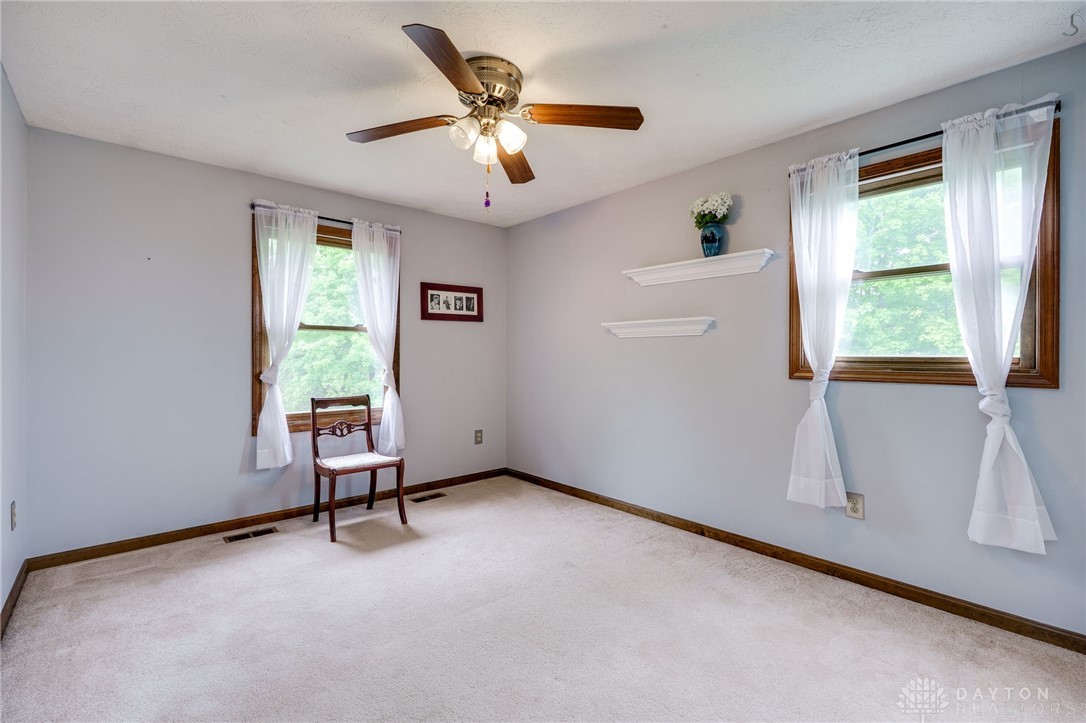 2600 Wildflower Drive, Springfield, Ohio image 38