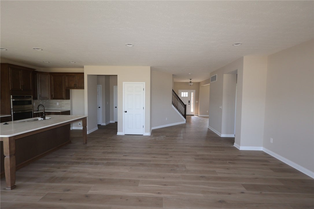 275 Tilly Court 0012