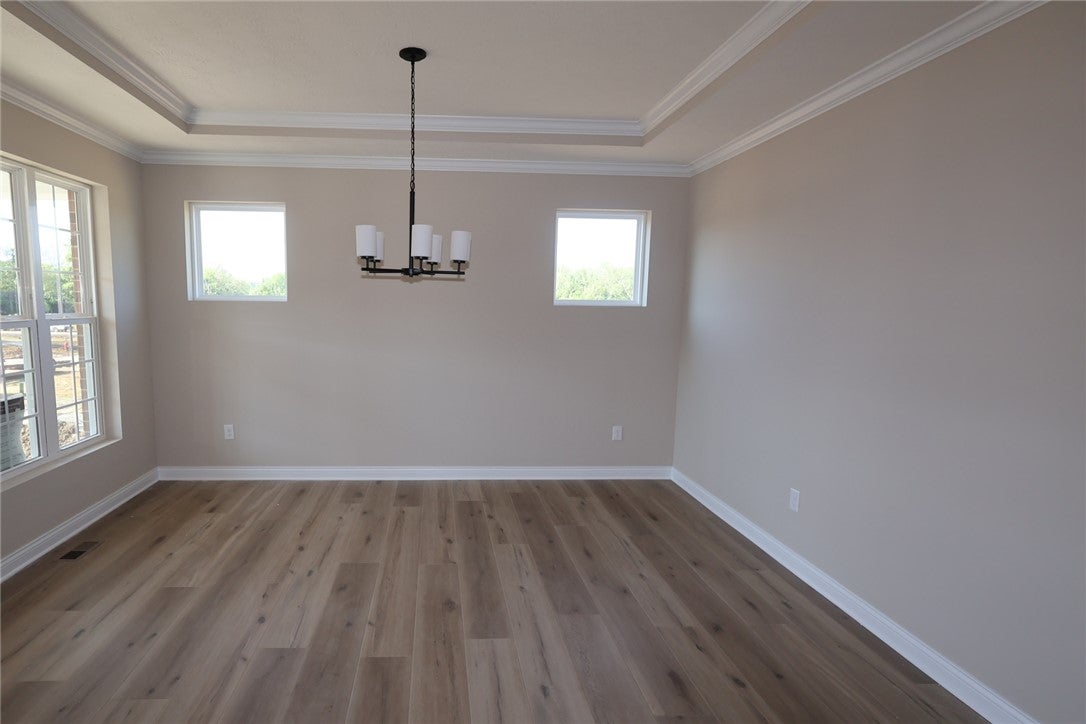 275 Tilly Court 0012