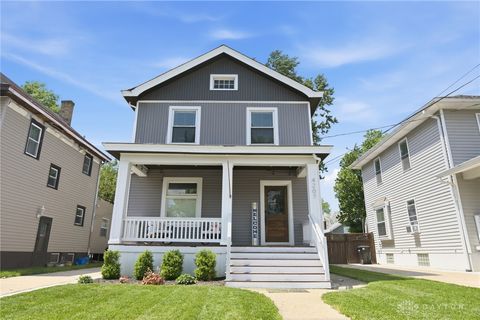 Photo of 4207 32nd Avenue, Cincinnati, OH 45209 (MLS # 958165)