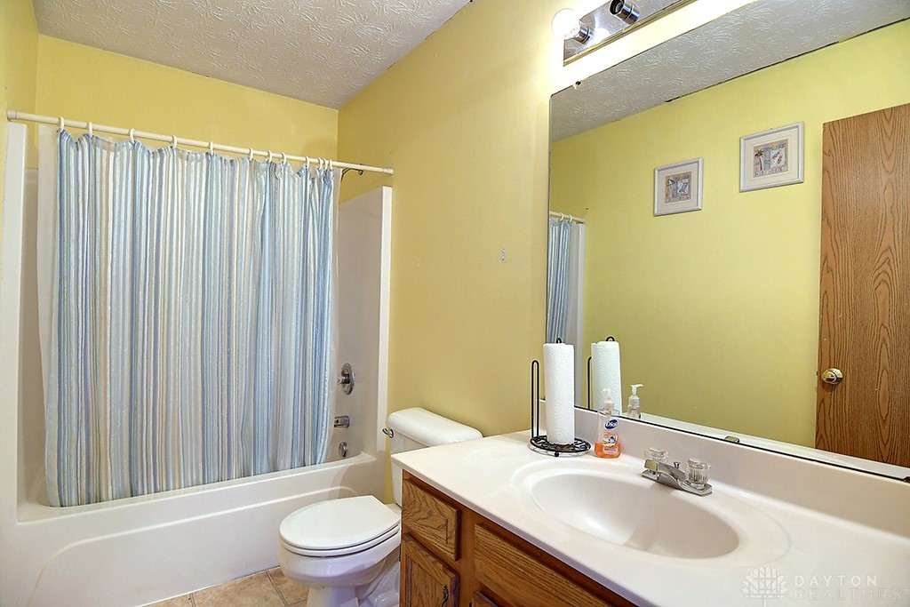 5924 Hillary St, Dayton, Ohio image 19
