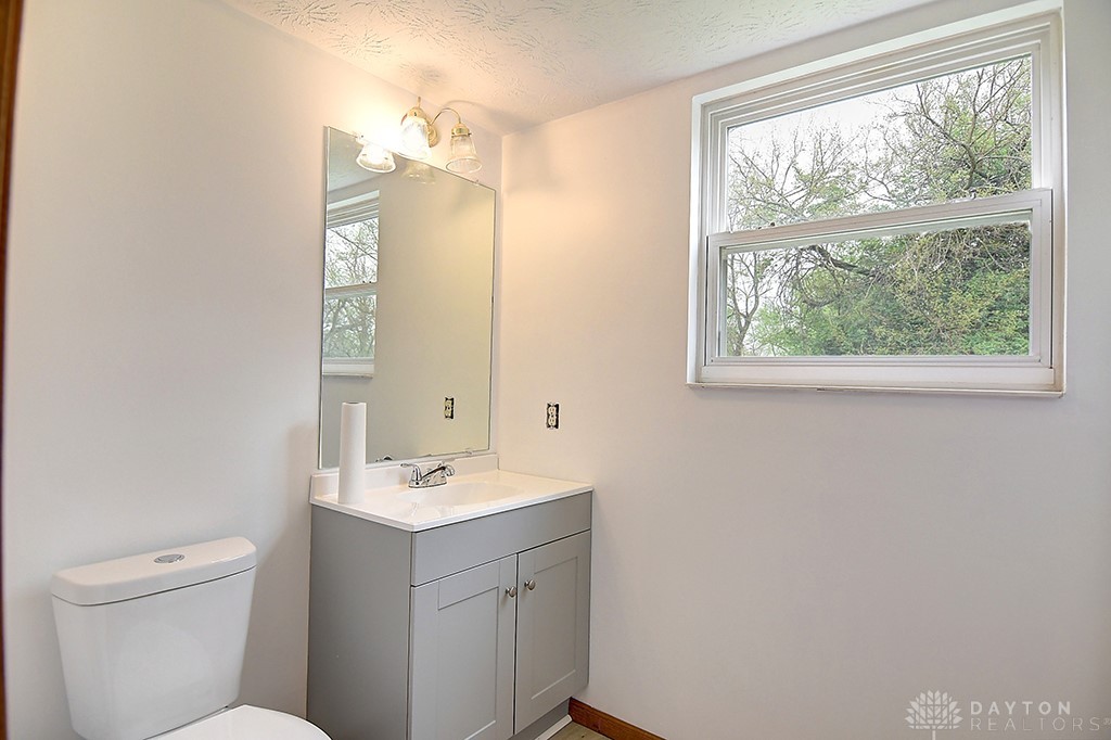 5924 Hillary St, Dayton, Ohio image 15