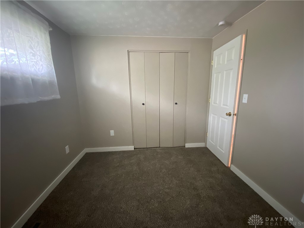 7959 Blackshear Drive, Dayton, Ohio image 11