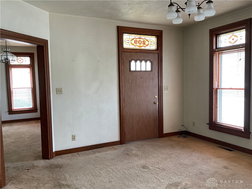 209 W Dow Street, Tipp City, Ohio image 10