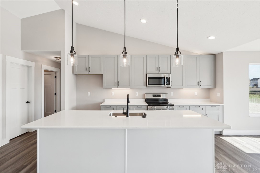545 Holland Drive, Trenton, Ohio image 21