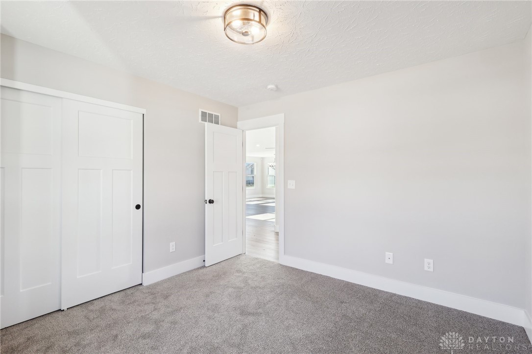 545 Holland Drive, Trenton, Ohio image 37