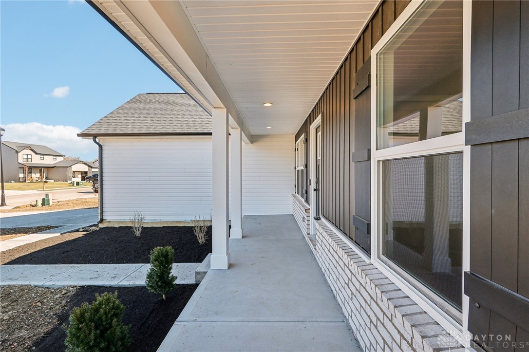 545 Holland Drive, Trenton, Ohio image 6