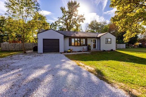 Photo of 4507 State Route 276, Batavia, OH 45103 (MLS # 944564)