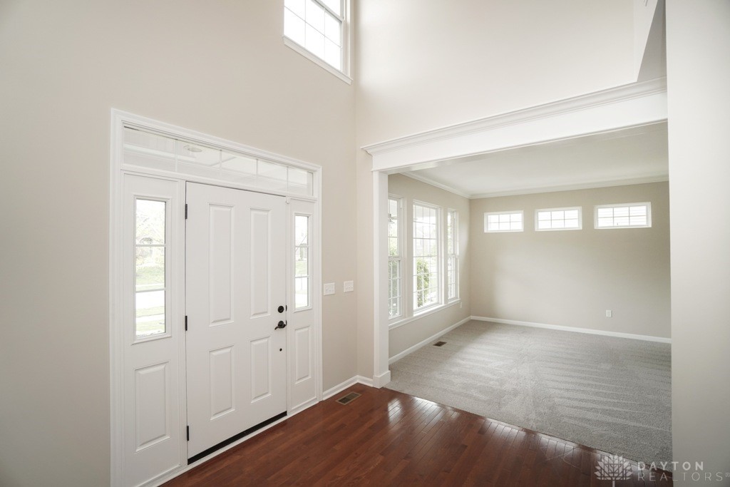 5208 Othello Drive, Franklin, Ohio image 10