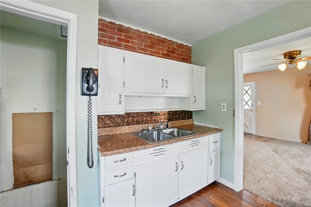 1330 Amherst Road, Springfield, Ohio image 8