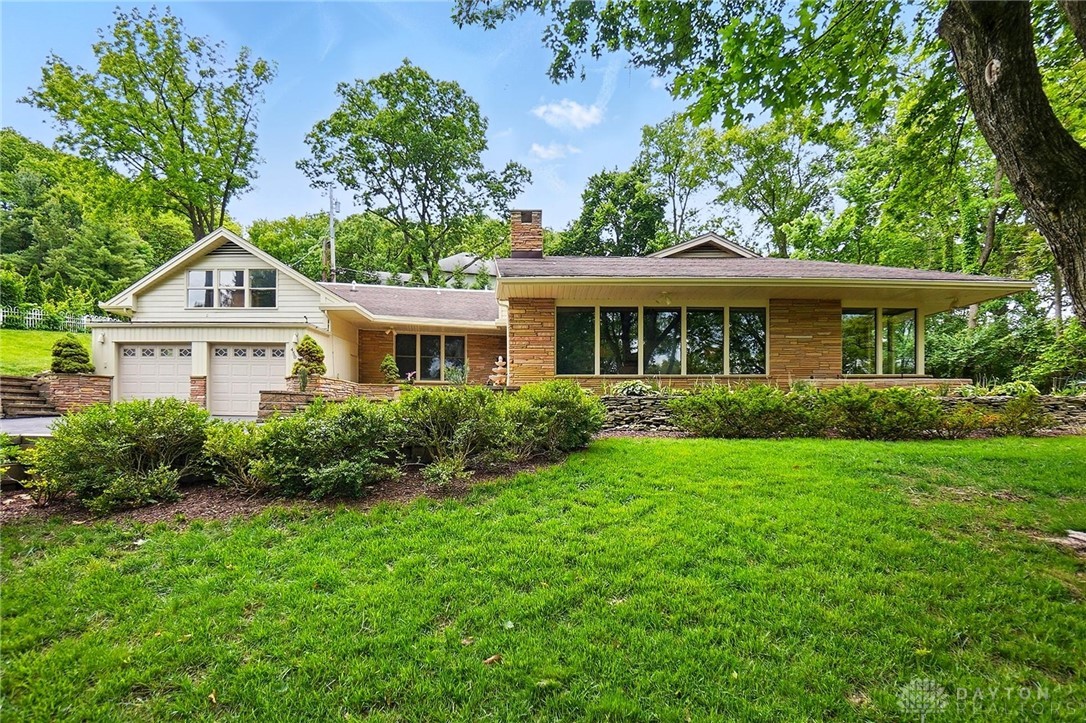 450 Ridgewood Avenue, Oakwood, Ohio image 1