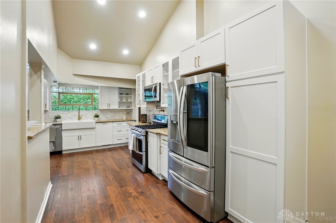 450 Ridgewood Avenue, Oakwood, Ohio image 16