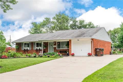 Homes For Sale - 7918 Washington Park Drive<br/> Miamisburg, OH 45459